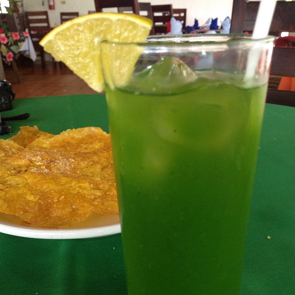 agua de chaya con pina