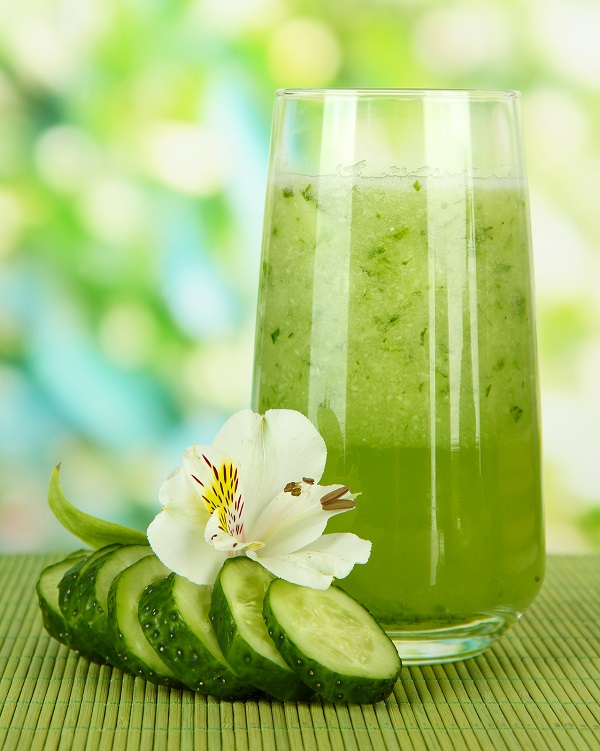 agua fresca de pepino y limon