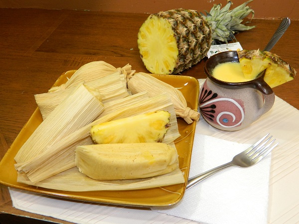 tamales de pina.