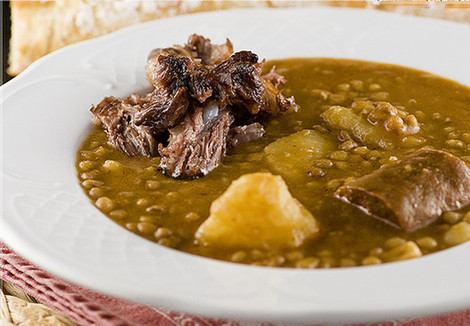 costillas con lentejas, receta mexicana