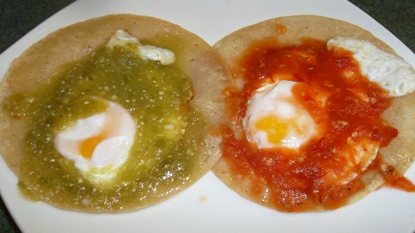 huevos divorciados, receta mexicana, comida México