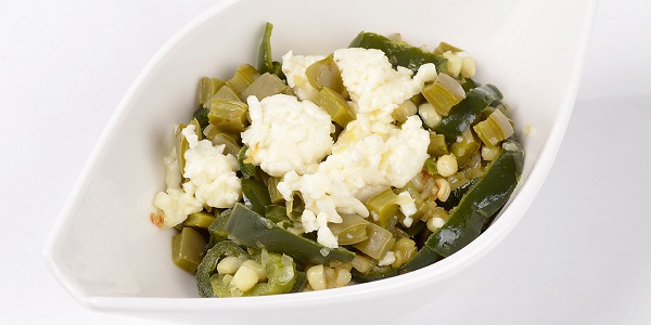 ensalada de nopales y elote, ensaladas mexicanas, recetas de mexico