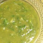 salsa verde con cebolla y cilantro