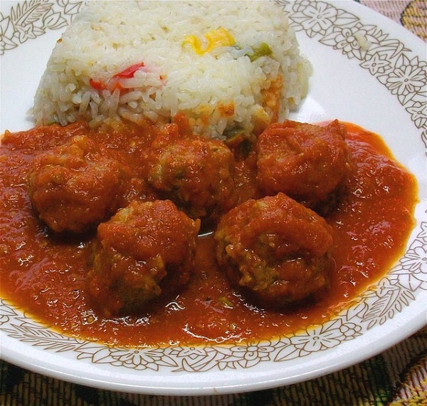 albondigas con chicharron, recetas de méxico