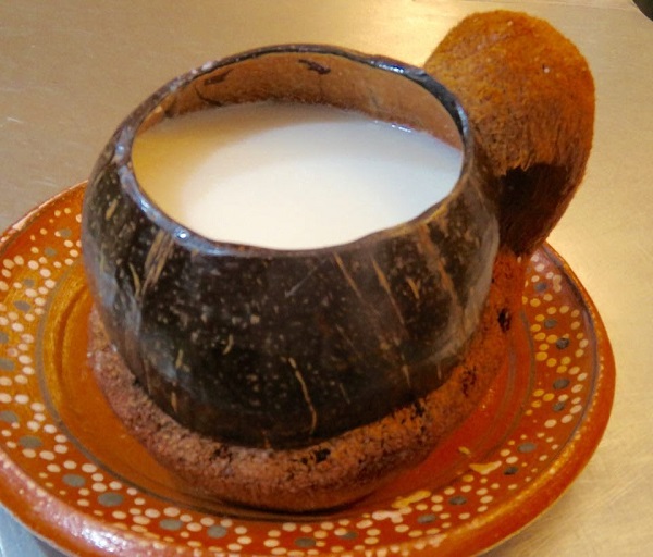 ◁ Atole de coco (Receta y preparación)